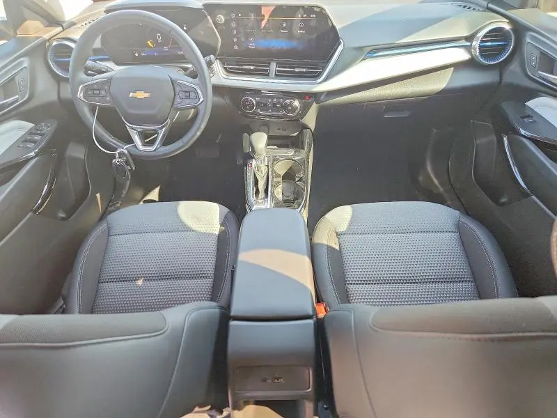 2025 CHEVROLET TRAX 1LT  