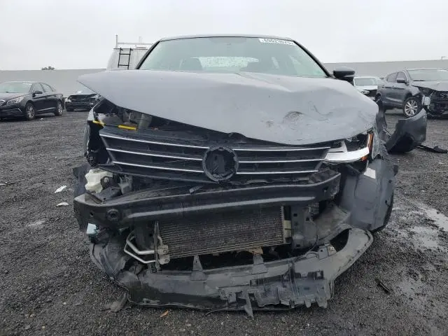 2017 VOLKSWAGEN JETTA SE  