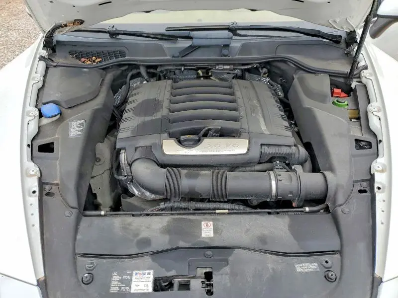 2012 PORSCHE CAYENNE   