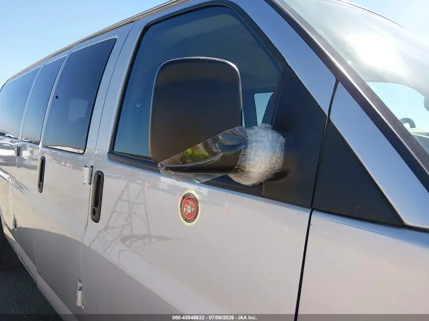 2017 CHEVROLET EXPRESS 3500 LT