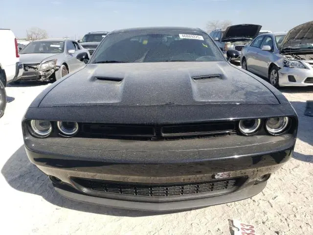 2022 DODGE CHALLENGER SXT