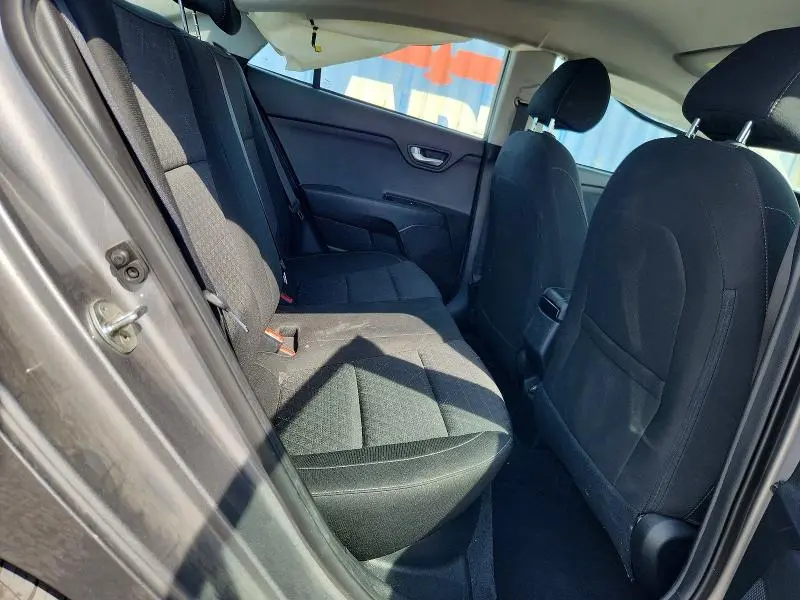 2023 KIA RIO S  