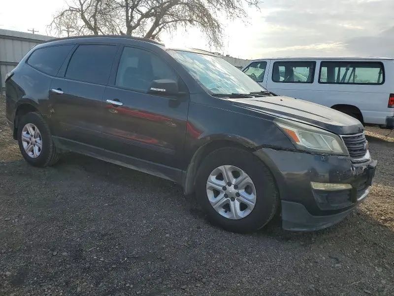 2013 CHEVROLET TRAVERSE LS  
