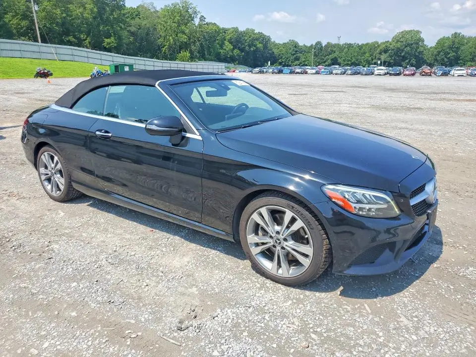 2020 MERCEDES-BENZ C 300  