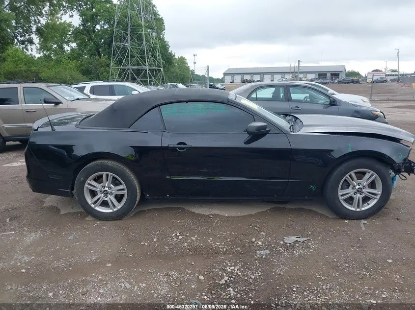 2014 FORD MUSTANG V6