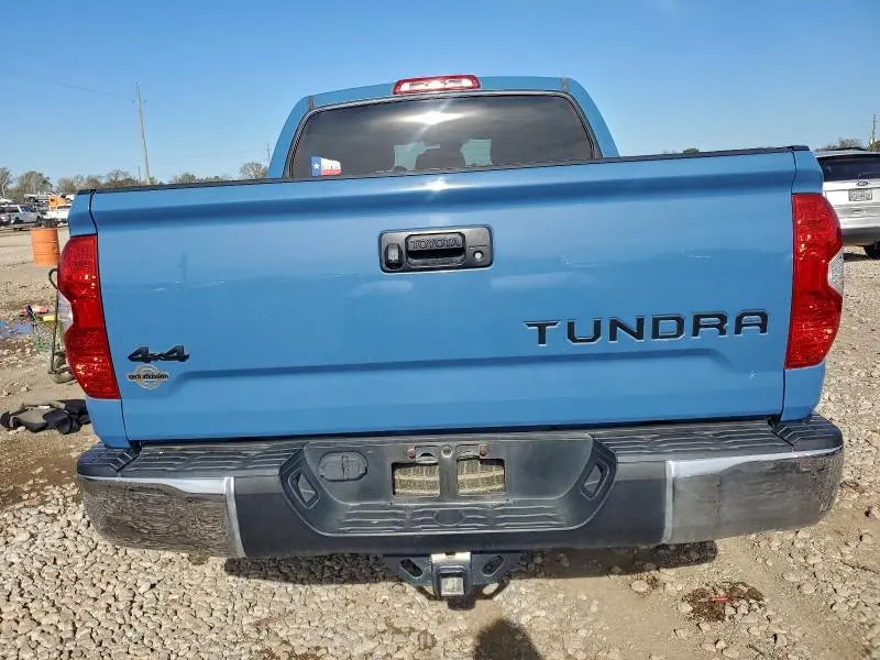 2019 TOYOTA TUNDRA CREWMAX SR5  