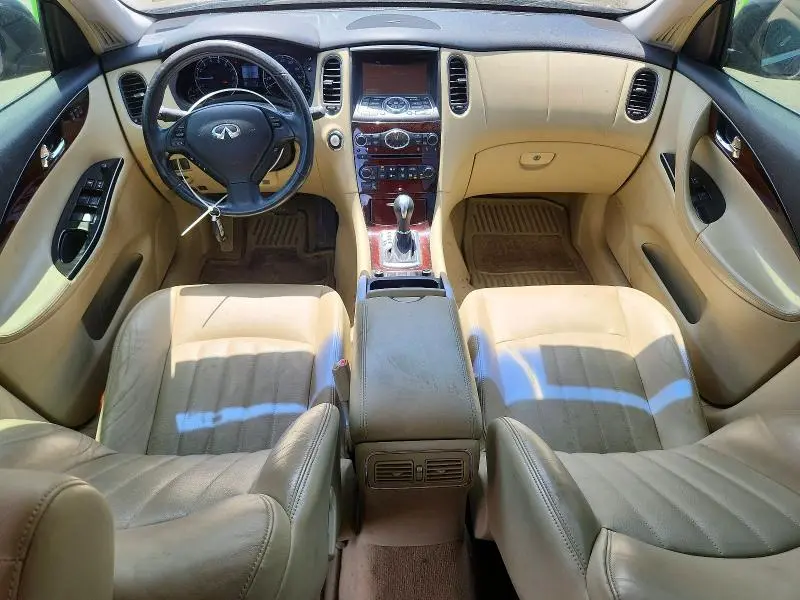 2016 INFINITI QX50 BASE  