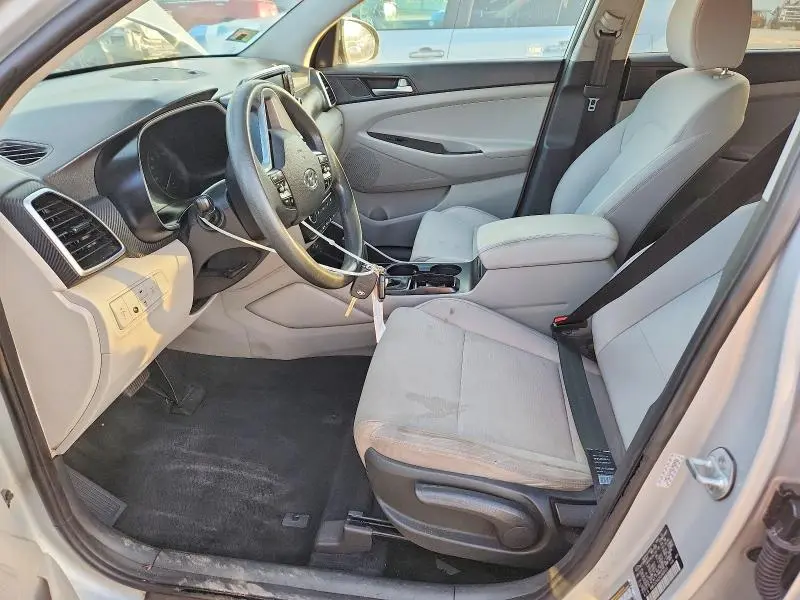 2019 HYUNDAI TUCSON SE  