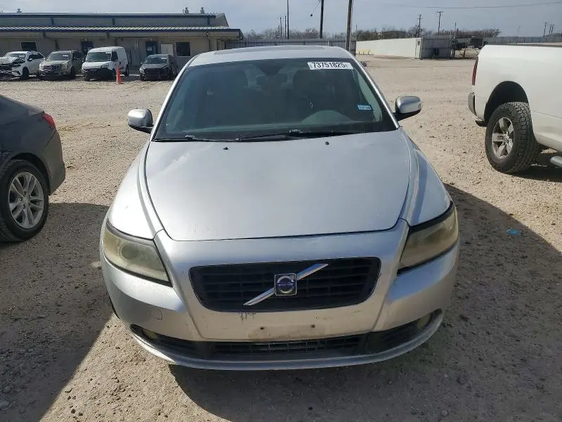 2010 VOLVO S40 2.4I  