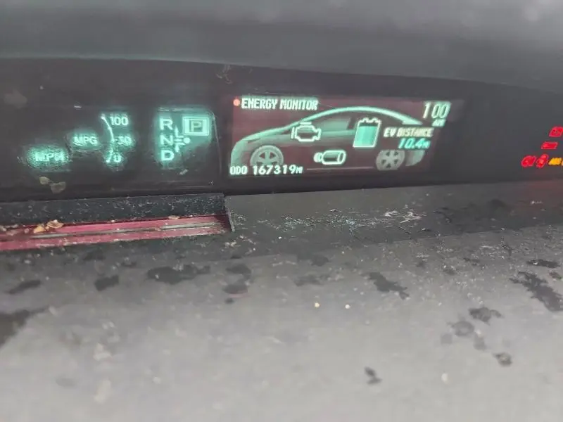 2014 TOYOTA PRIUS PLUG-IN   