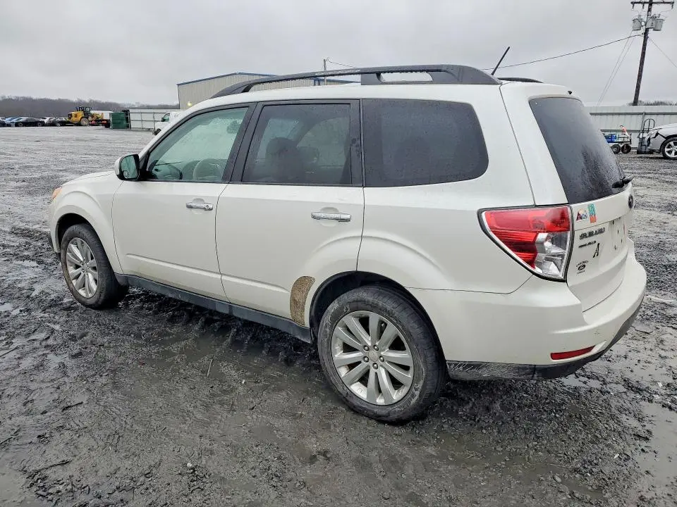 2011 SUBARU FORESTER 2.5X PREMIUM  
