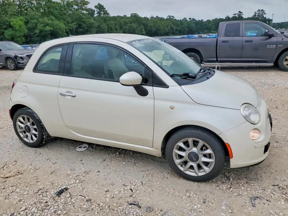 2017 FIAT 500 POP  