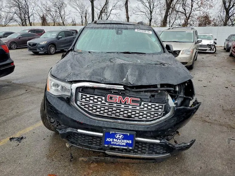 2019 GMC ACADIA DENALI  