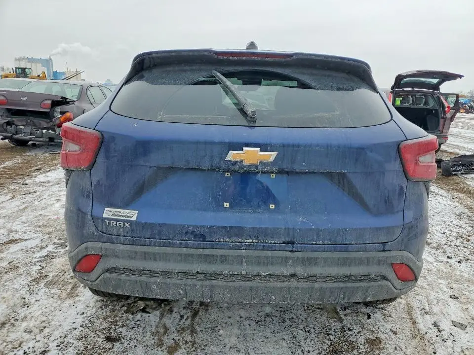 2024 CHEVROLET TRAX LS  