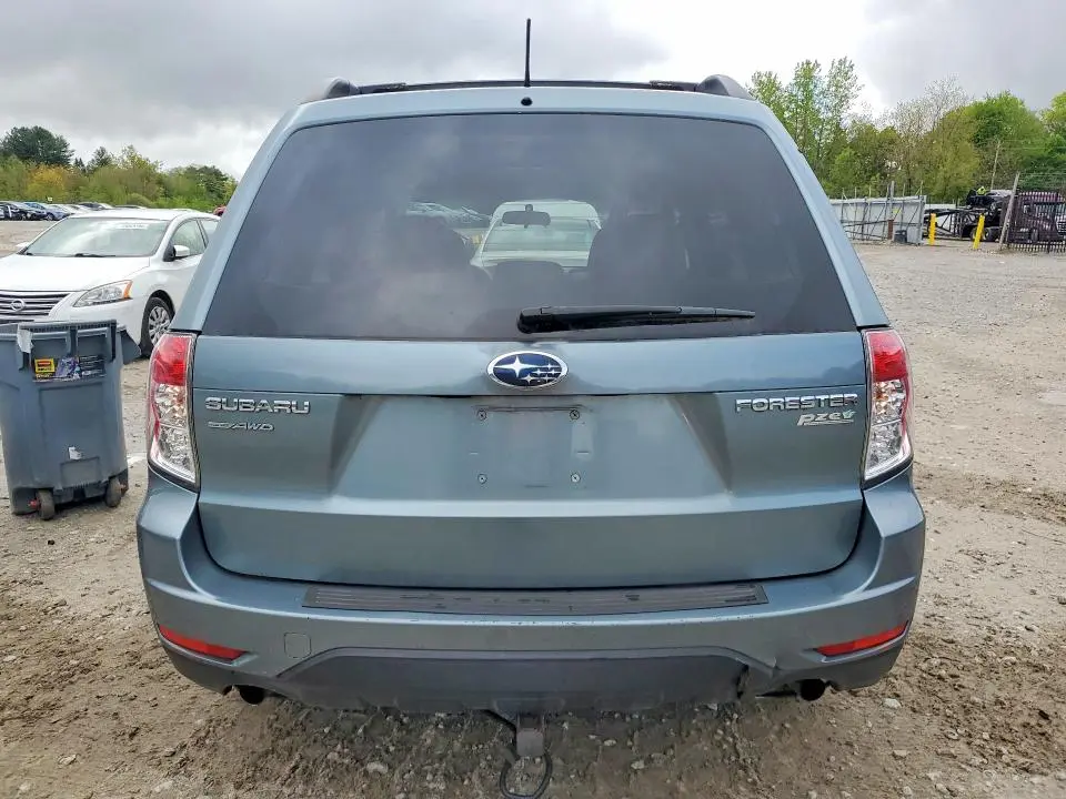 2011 SUBARU FORESTER 2.5X PREMIUM  
