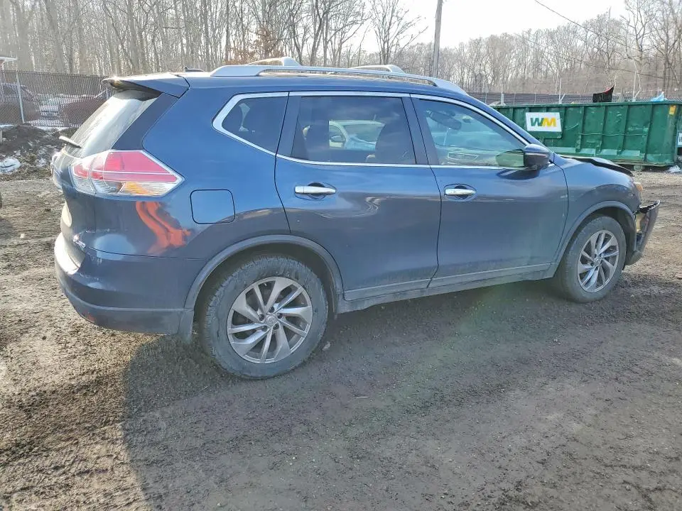 2015 NISSAN ROGUE S  