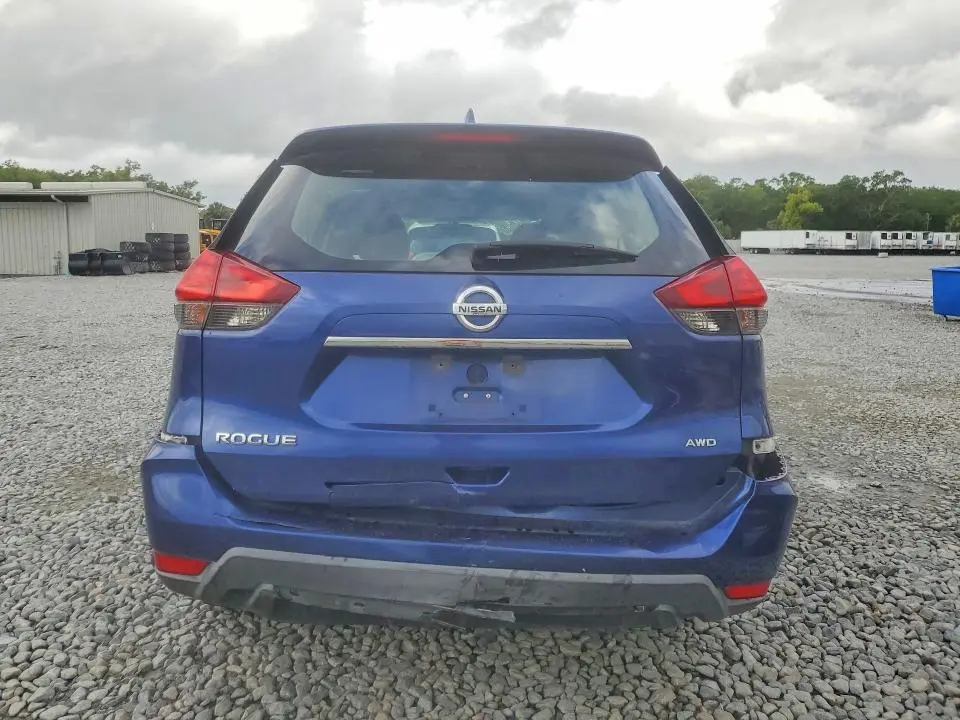 2017 NISSAN ROGUE S  