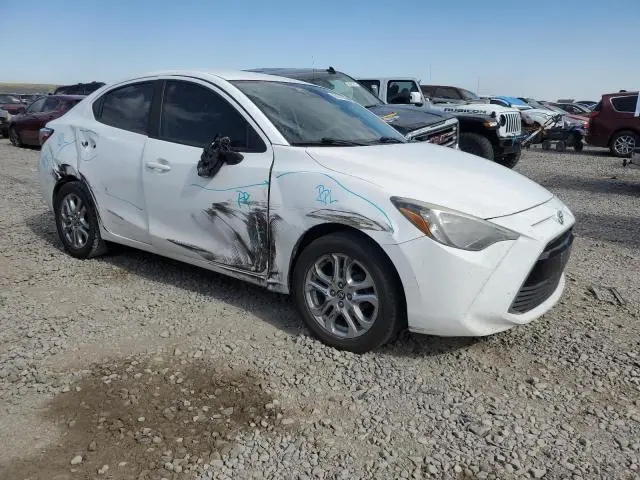 2017 TOYOTA YARIS IA   