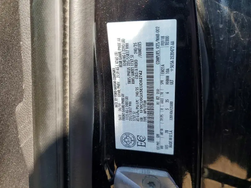 2014 FORD ESCAPE SE  