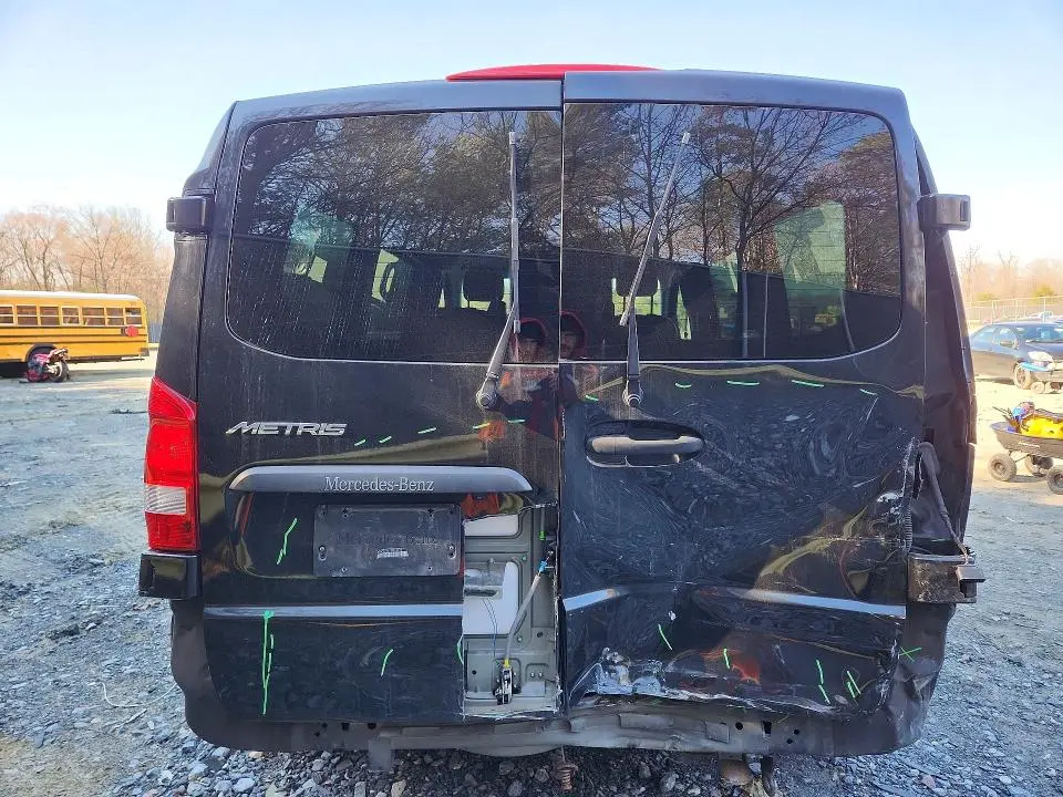 2018 MERCEDES-BENZ METRIS   