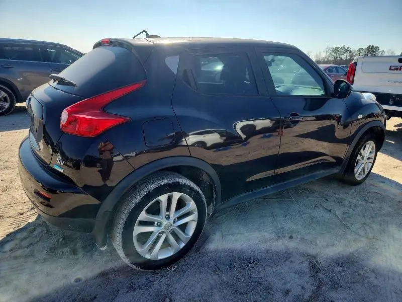 2014 NISSAN JUKE S  
