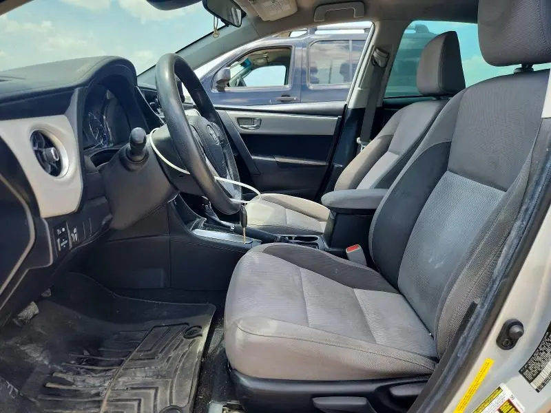 2019 TOYOTA COROLLA LE  