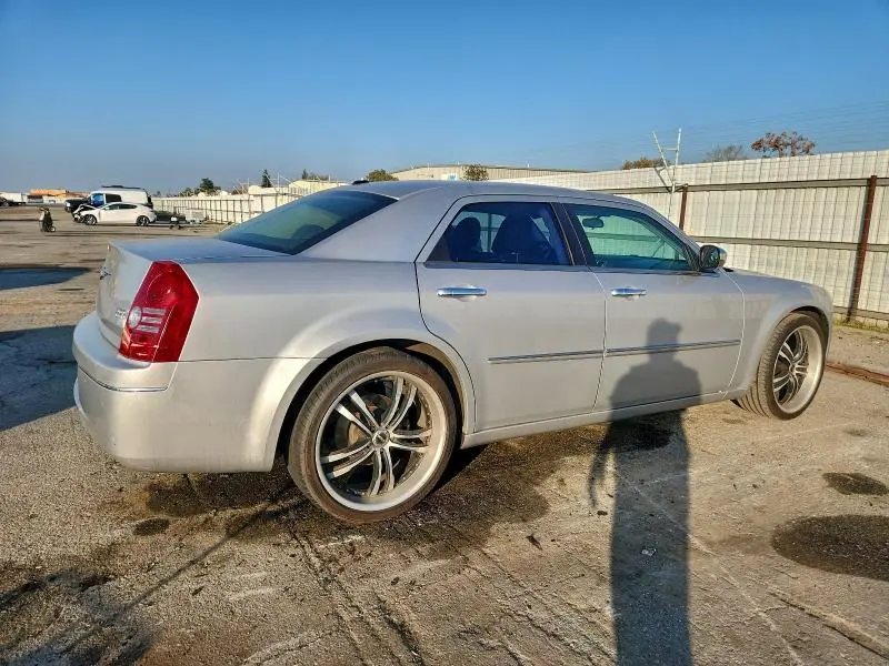 2010 CHRYSLER 300 TOURING  