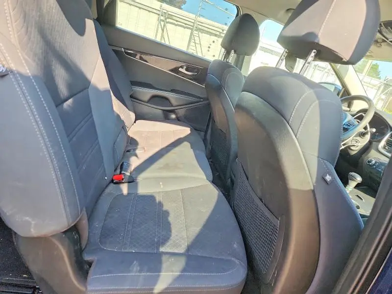 2018 KIA SORENTO LX V6  