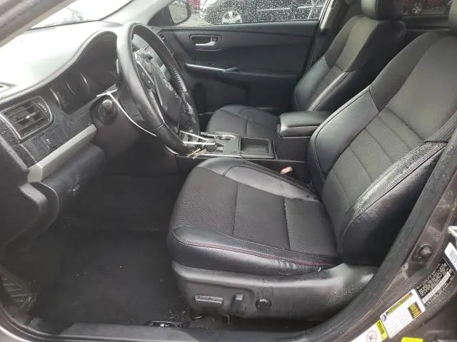 2016 TOYOTA CAMRY LE  