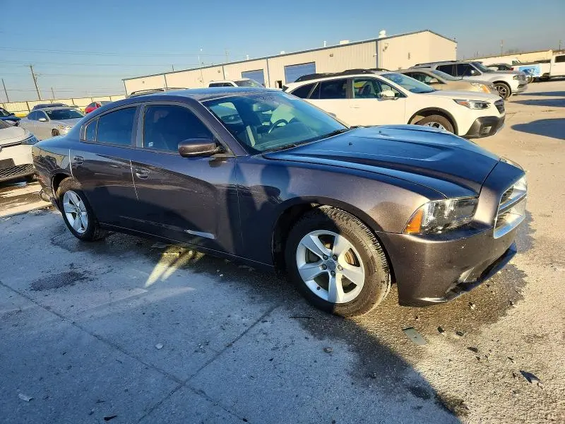 2014 DODGE CHARGER SE  