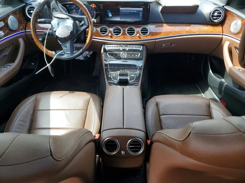 2017 MERCEDES-BENZ E 300  