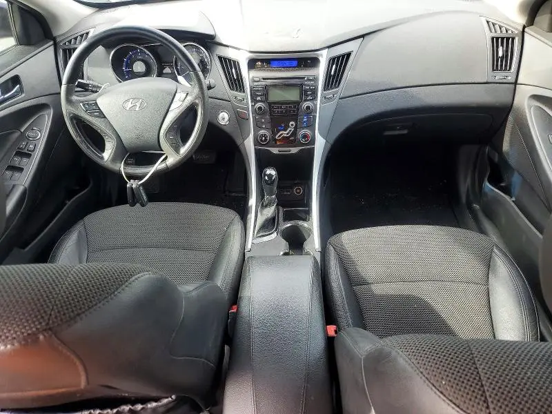 2013 HYUNDAI SONATA SE  