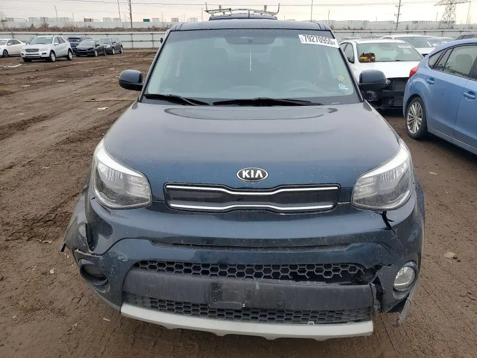 2019 KIA SOUL +  