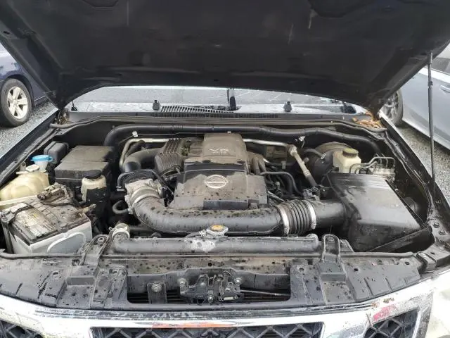 2014 NISSAN FRONTIER S  