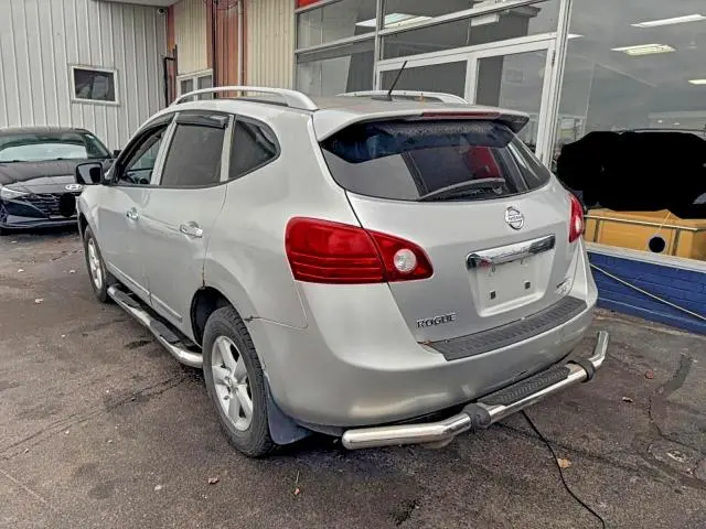 2012 NISSAN ROGUE S  