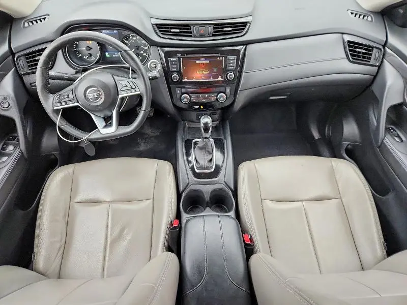 2020 NISSAN ROGUE SV  