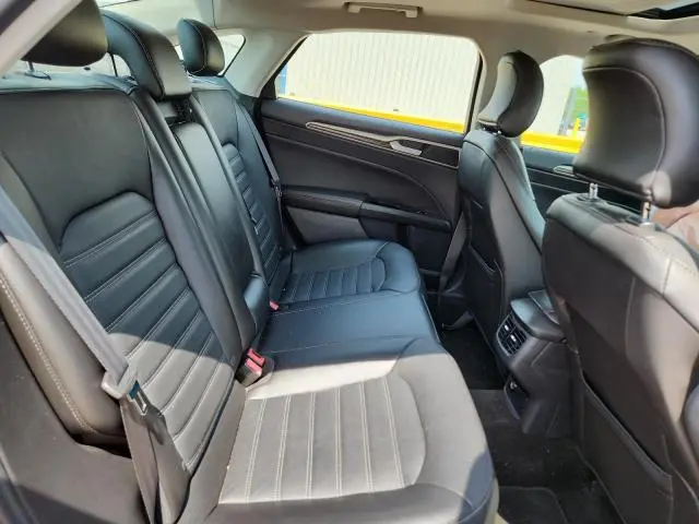 2015 FORD FUSION SE PHEV  