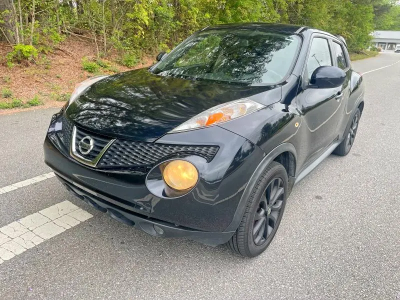 2013 NISSAN JUKE S  