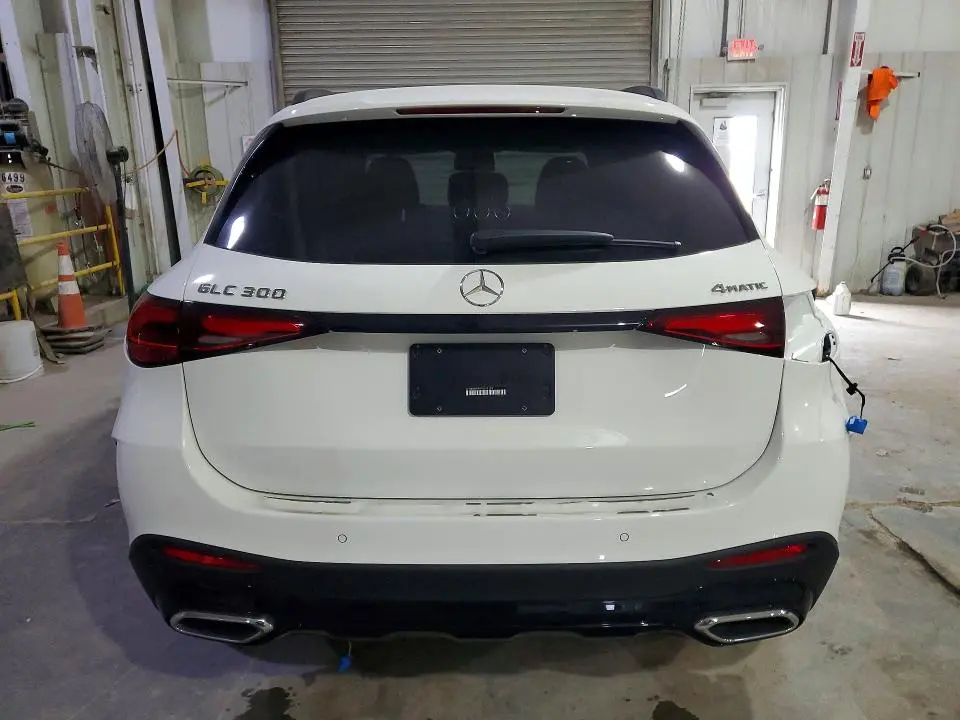 2026 MERCEDES-BENZ GLC 300 4MATIC  