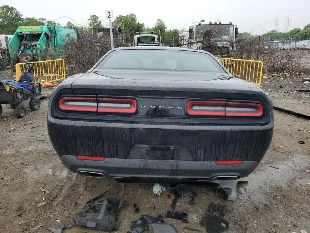 2016 DODGE CHALLENGER SXT  