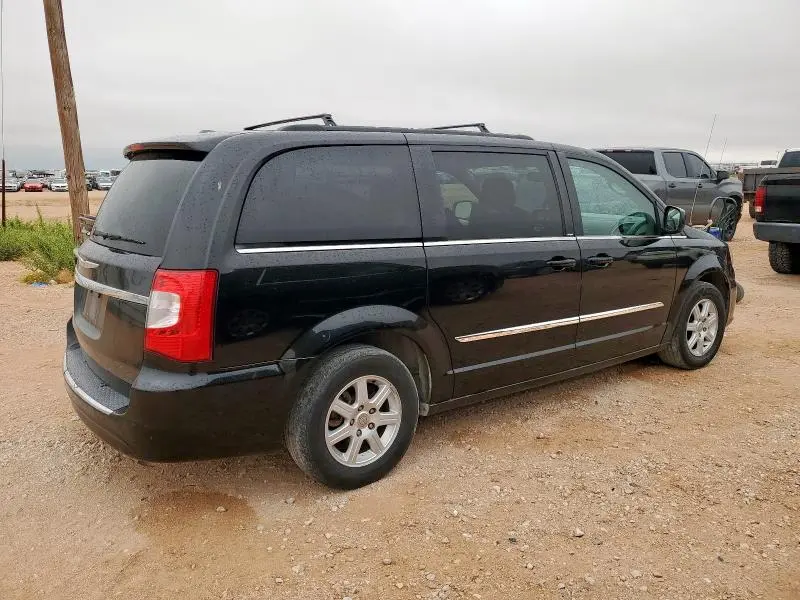 2013 CHRYSLER TOWN & COUNTRY TOURING  