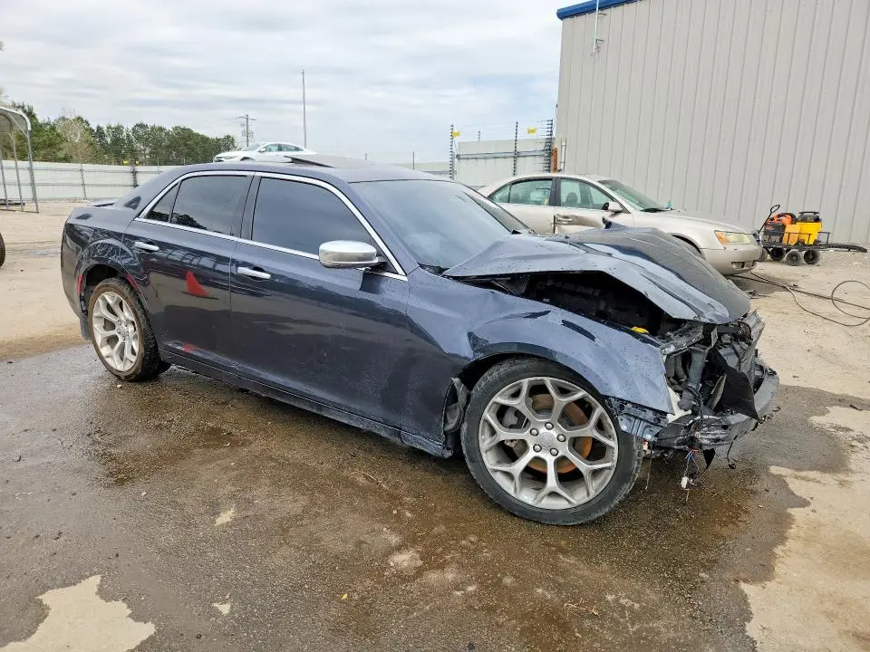 2018 CHRYSLER 300C   
