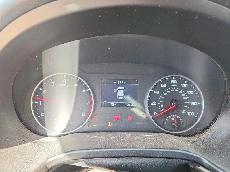 2021 KIA SELTOS S  