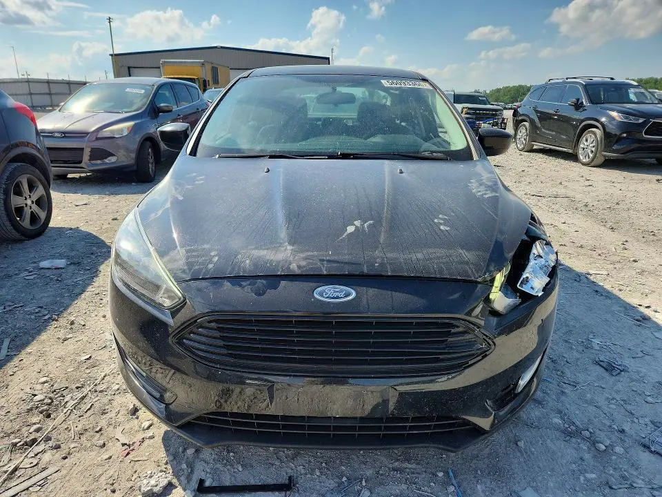 2018 FORD FOCUS SE  