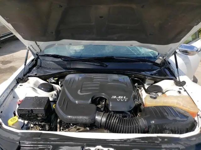 2011 CHRYSLER 300 LIMITED  