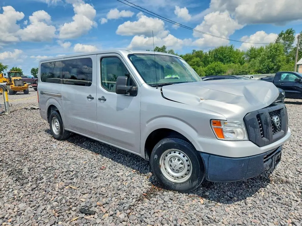 2017 NISSAN NV 3500 HD S  