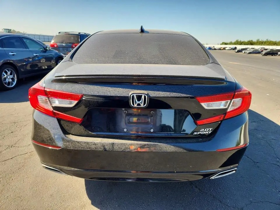 2018 HONDA ACCORD SPORT  