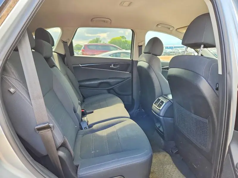 2018 KIA SORENTO L  