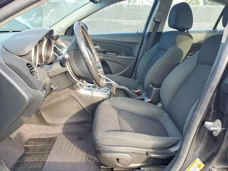 2011 CHEVROLET CRUZE LT  