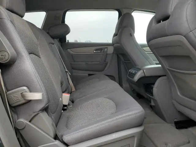 2015 CHEVROLET TRAVERSE LT  